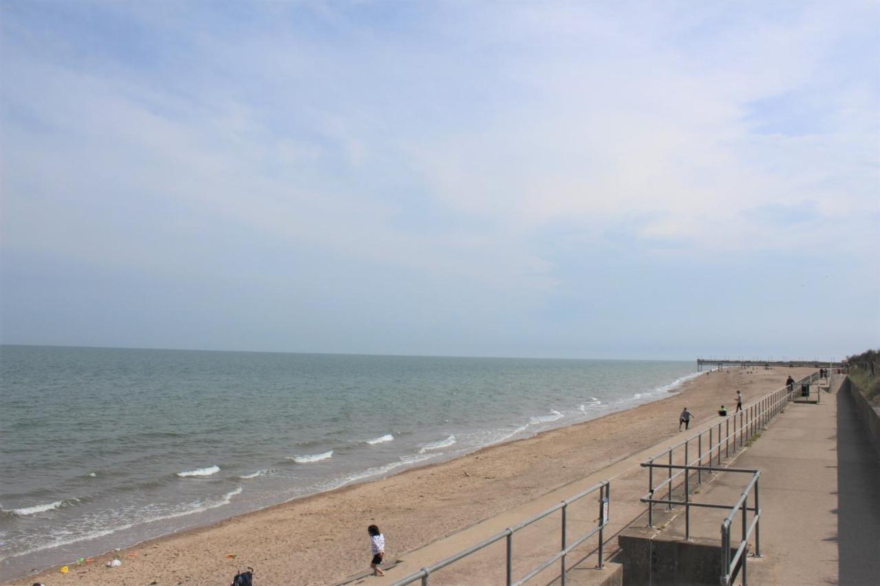 The Grand Hotel by Paymán Club Skegness Exterior foto